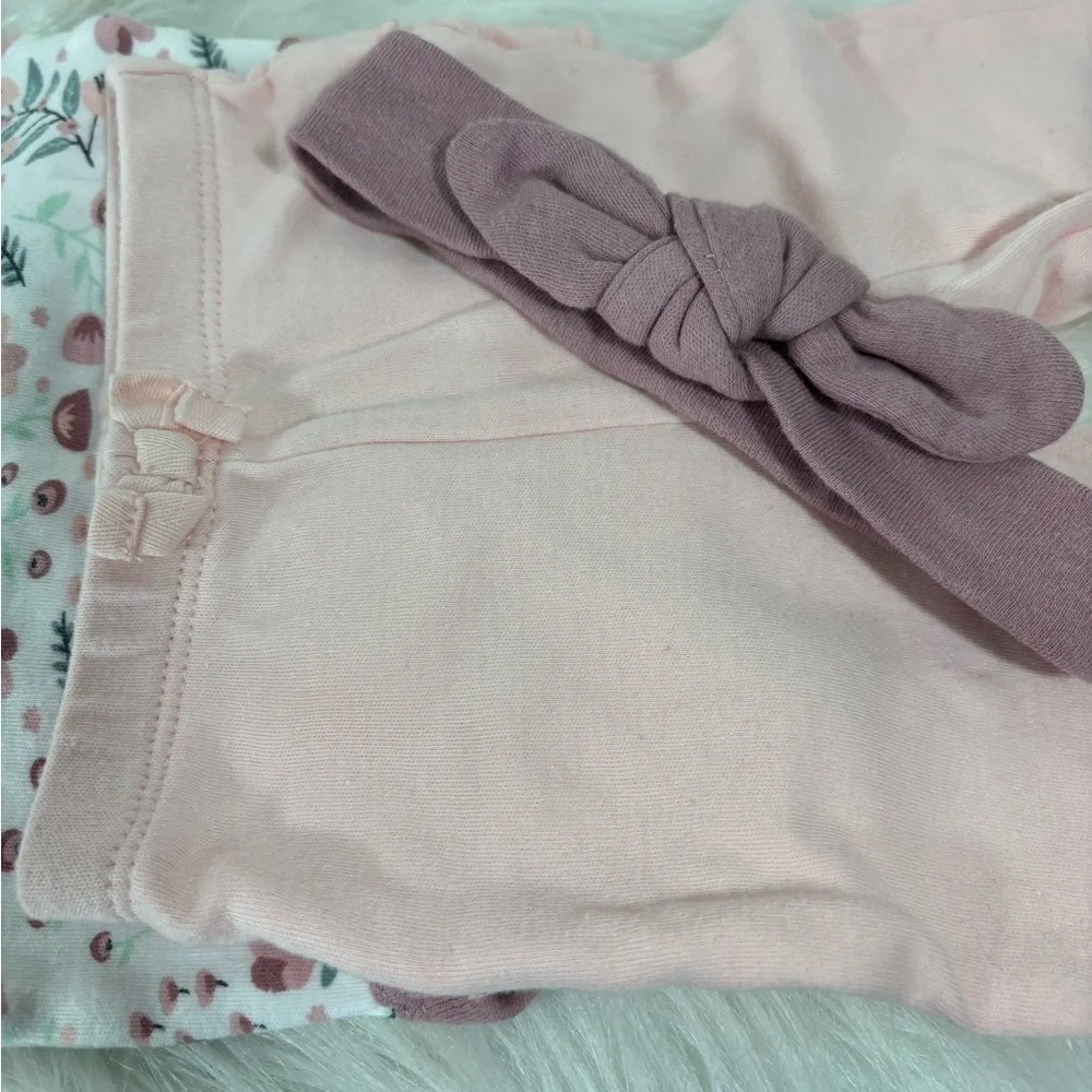 Baby Gap Kyle & Deena Onesies and Pants with Headband 0-3 Month